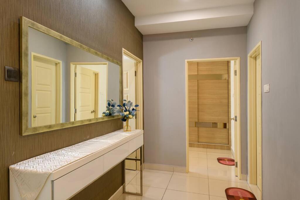 Apartment 2r2b/cosy House/1~8pax/gurney/mansion One